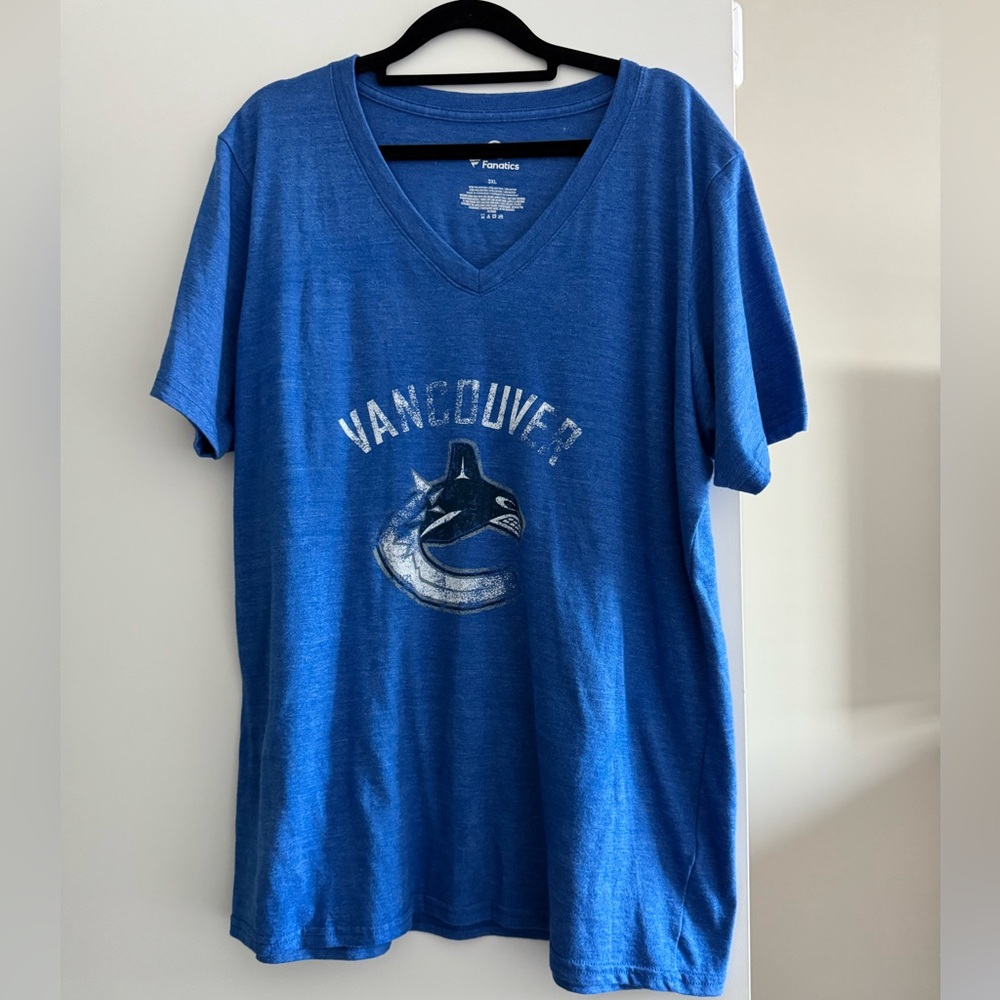 Ladies Vancouver Canucks V-Neck Tee